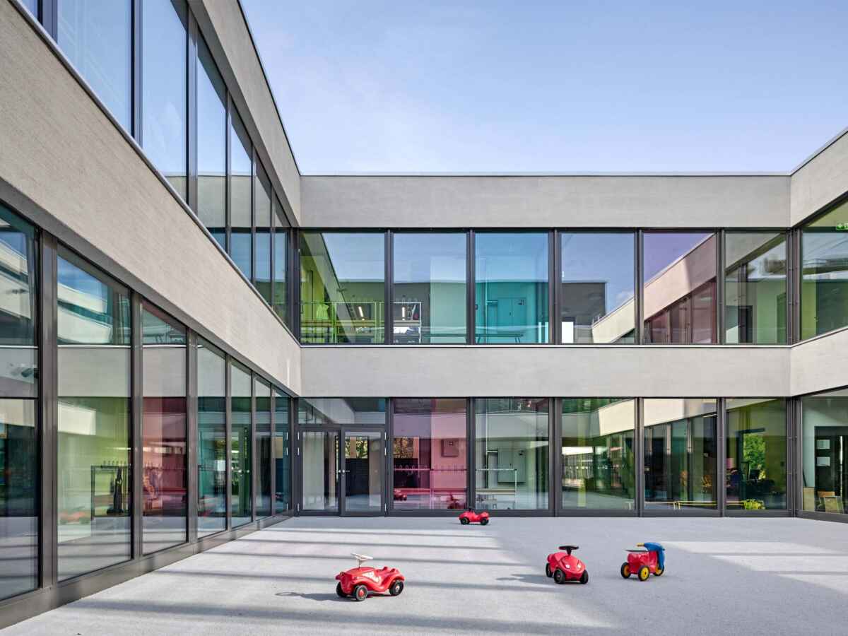 Lycée Français de Zurich, Dübendorf