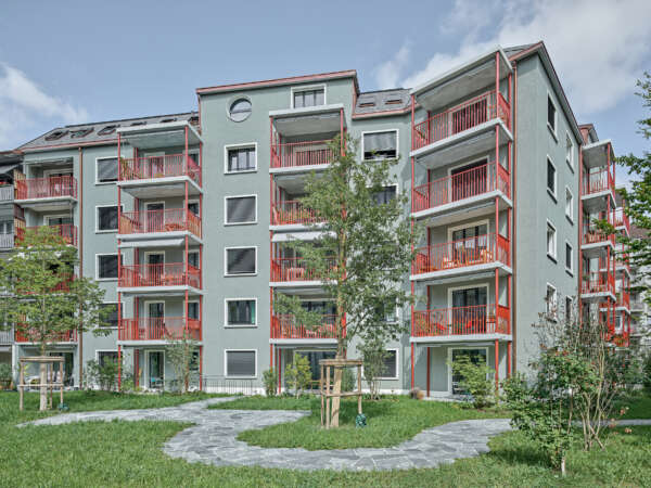 Sanierung und Dachausbau Forchstrasse, Zürich